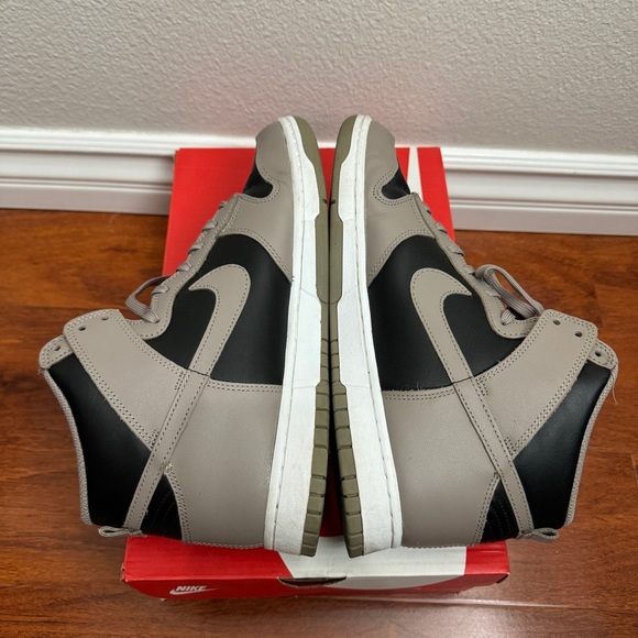 Nike Dunk High Moon Fossil (Women's) Size 12 - Picture 5 of 8